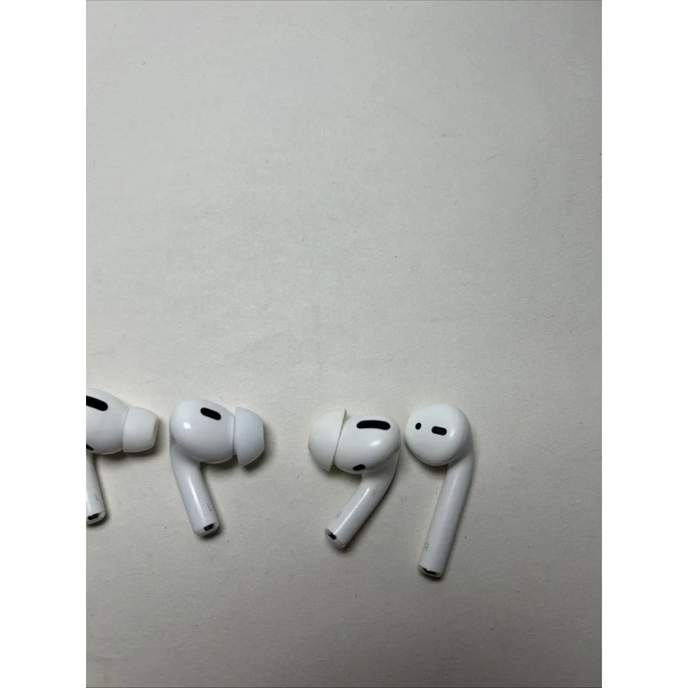 Apple AirPods Lot Of 6 Buds Only Pro/Classic - For Parts